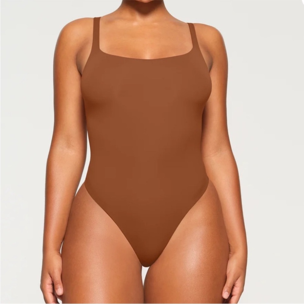 Skims Square Neck Bodysuit